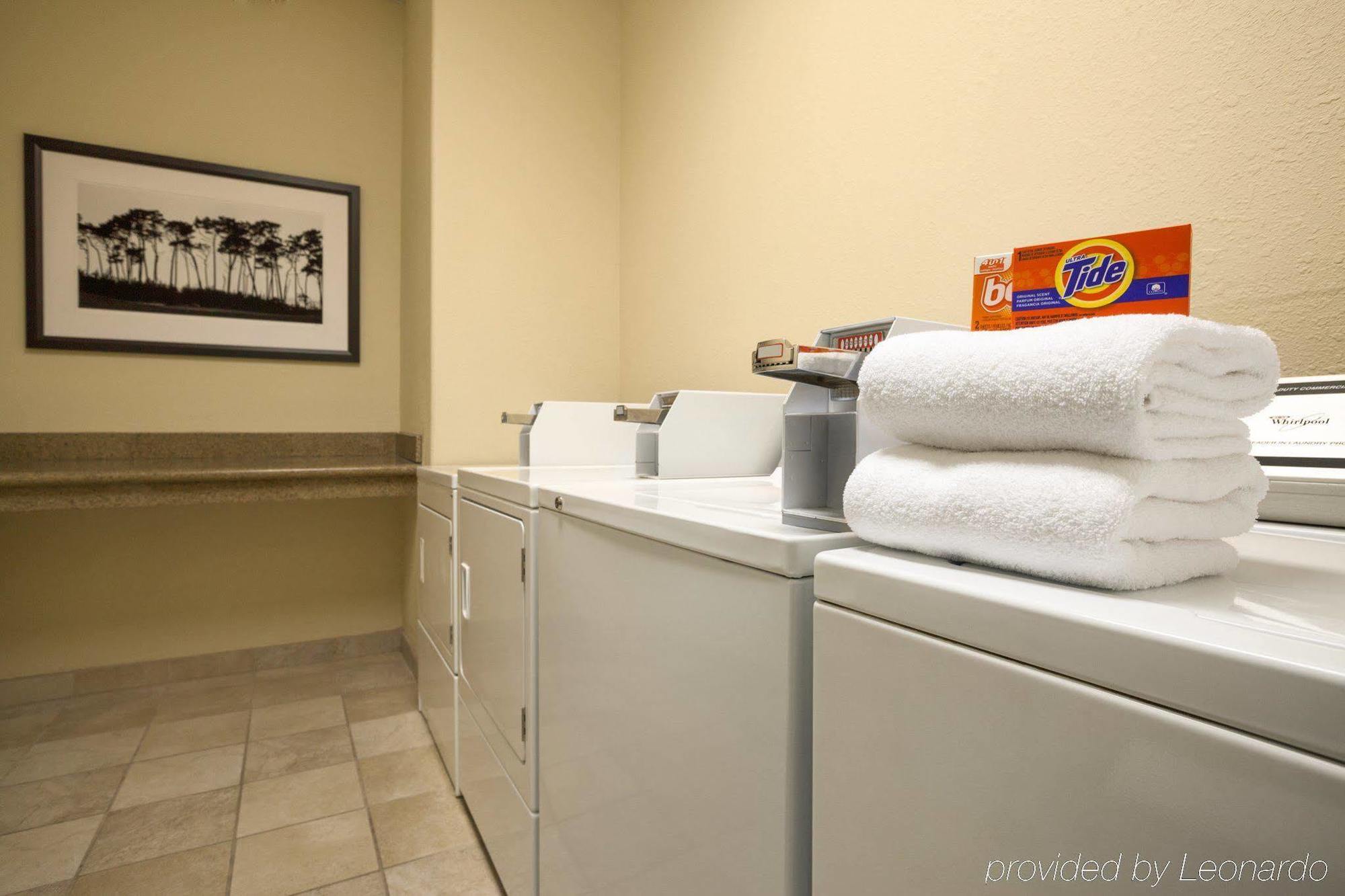 Country Inn & Suites By Radisson, Washington, Dc East - Capitol Heights, Md Ngoại thất bức ảnh
